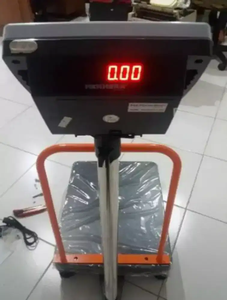 Timbangan 100kg 2 display lantai duduk