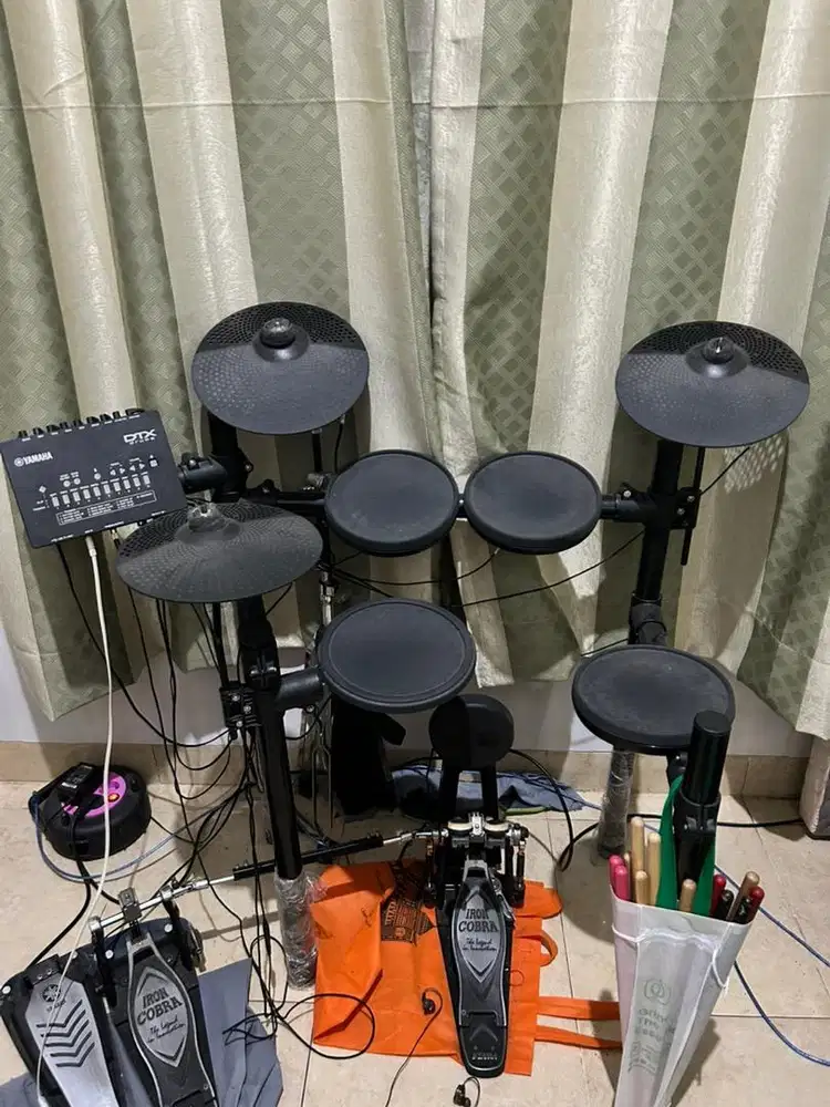 Yamaha Dtx 452K drum elektrik