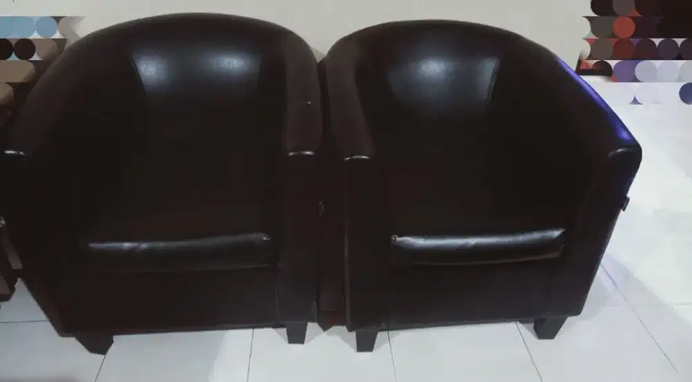 Sofa Kulit Informa 850rb per buah