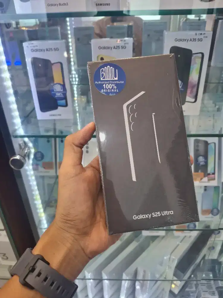 Dijual Samsung S25 Ultra 5G 12/256GB ( Baru )