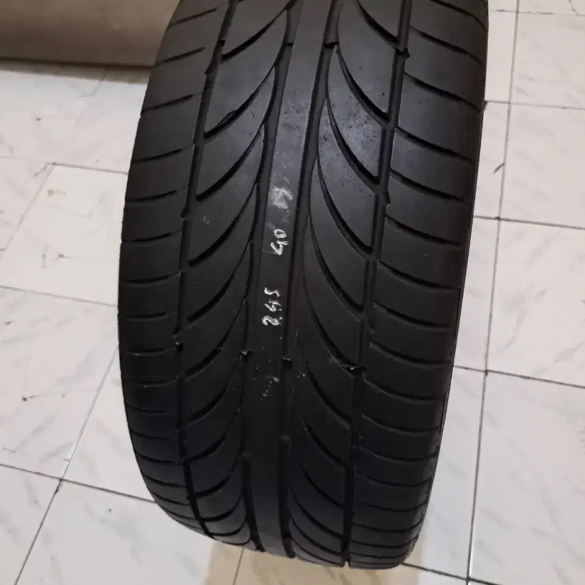 Ban 245 40 19 achilles atr sport