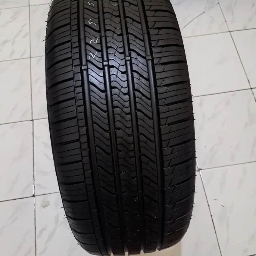 Ban 225 50 r18 gt radial 1pcs masih like new
