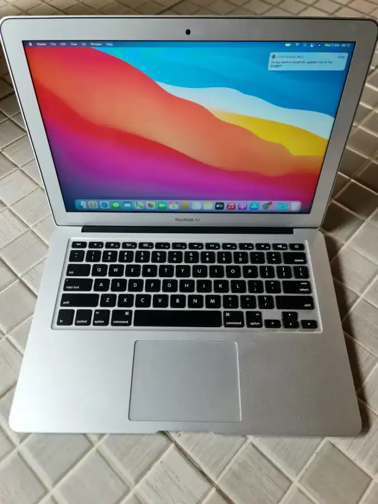 MacBook Air 2017 Core i5