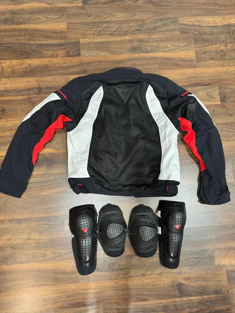 Dainese air frame D1 Tex black/white/red