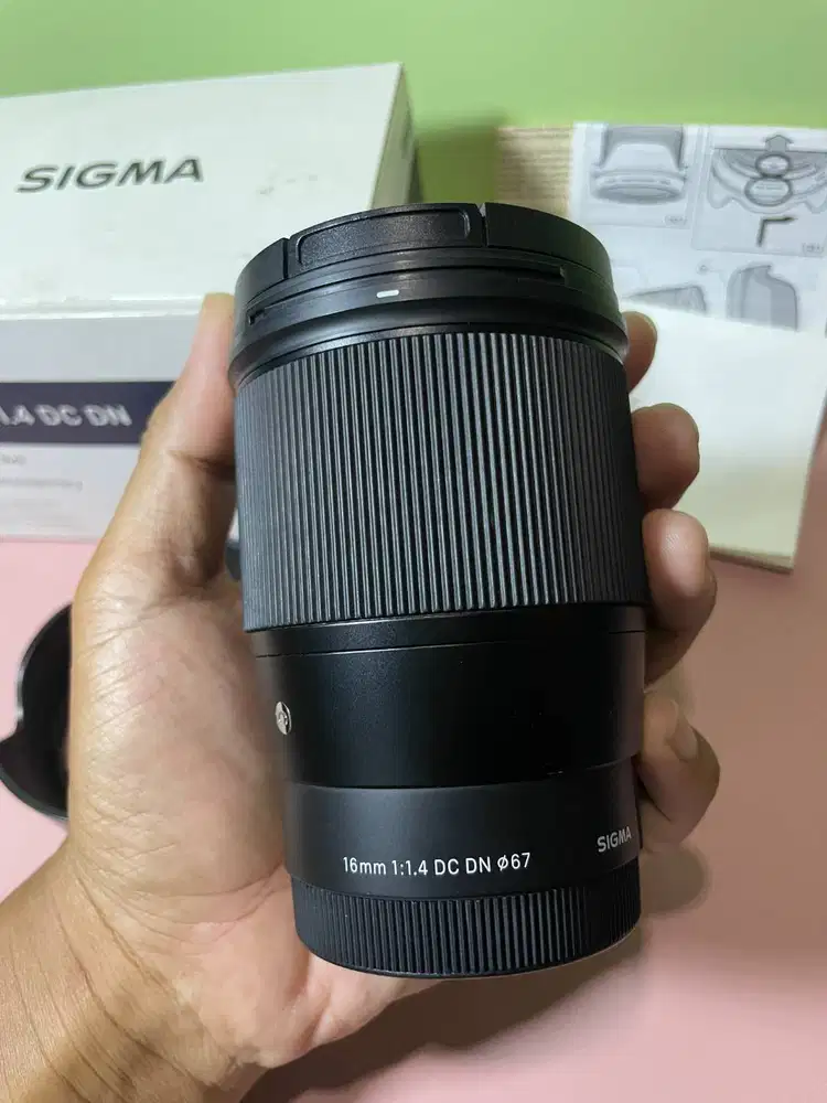 Lensa Sigma 16mm F1.4 for Sony E Mount