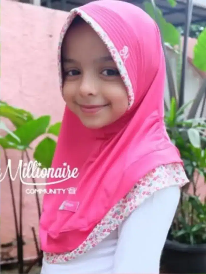 Jilbab Anak Umur 4 - 5 tahunan
