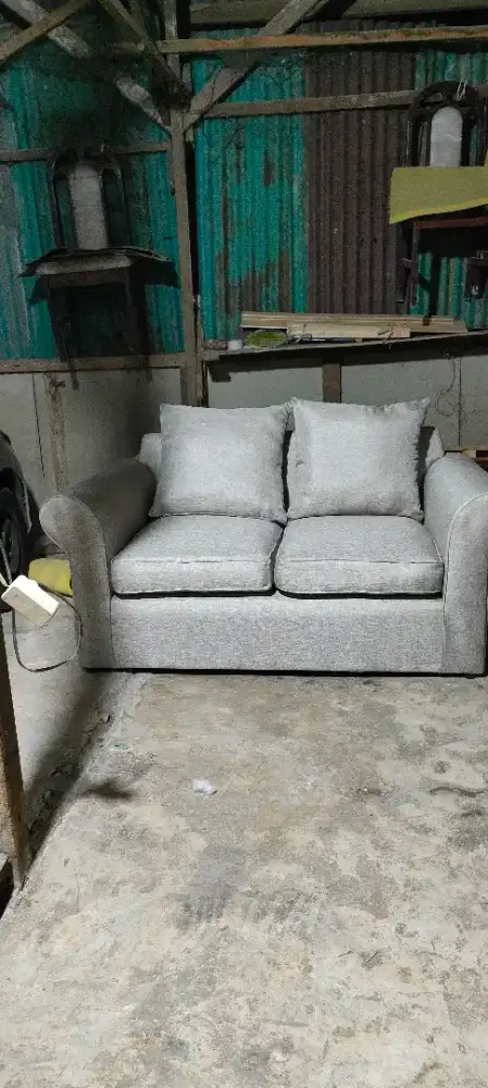 Reparasi sofa dan costume