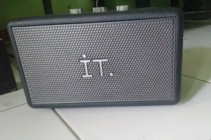 Speaker IT monarch T12