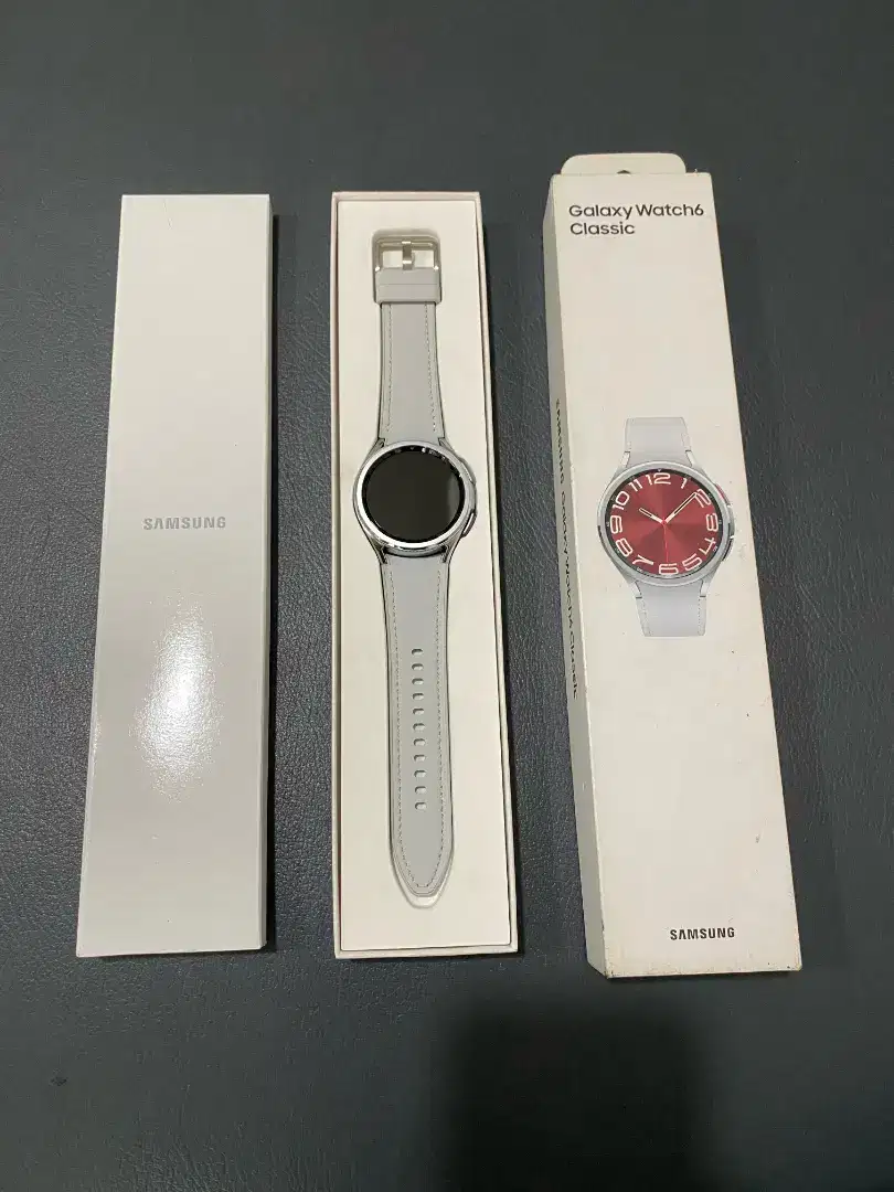 Samsung galaxy watch 6 classics 44mm open box (SECOND BERGARANSI)