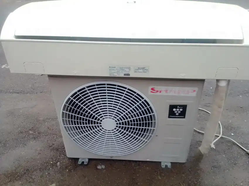 Jual AC Sharp 1 PK Bagus