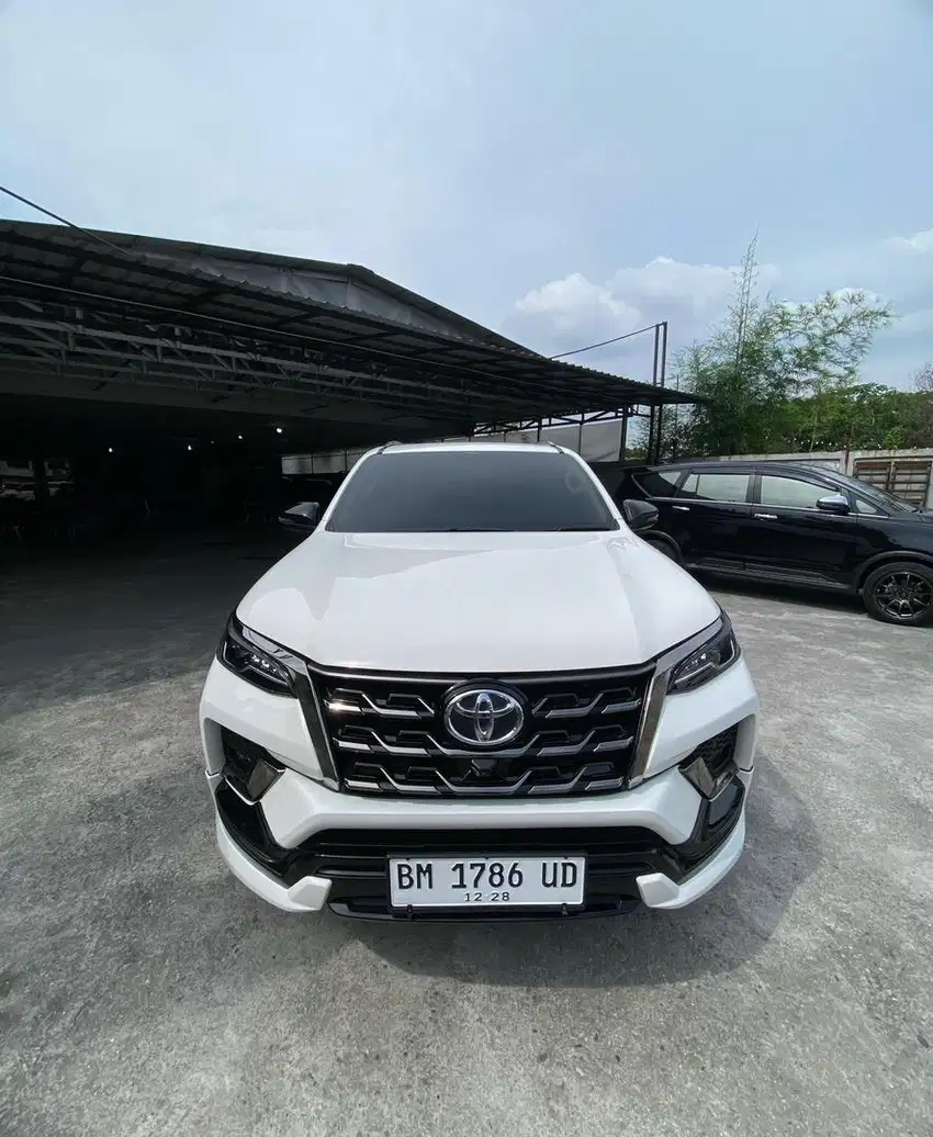 VRZ GR 2.8 SPORT DSL 2022 Km 50 RIBU Servis ricord