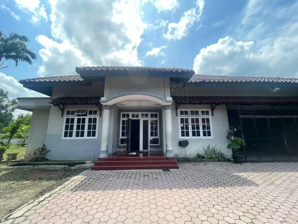 Rumah Rantau Prapat dekat kantor bupati