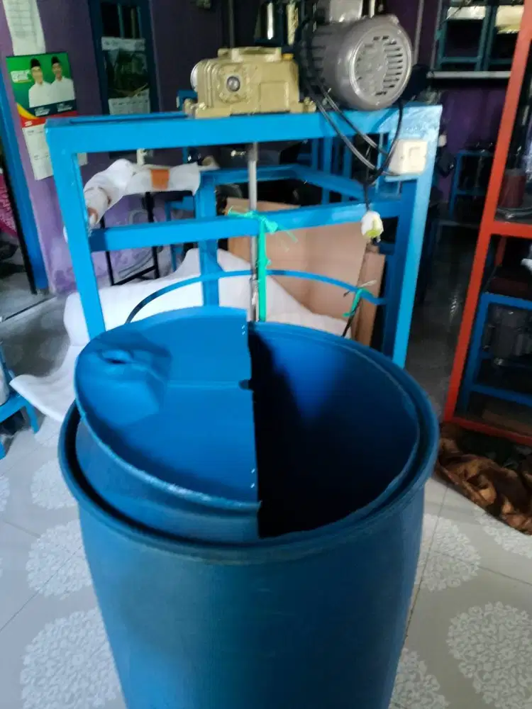 Mesin Mixer Pengaduk Sabun Sampo Cairan Kapasitas 200 Liter