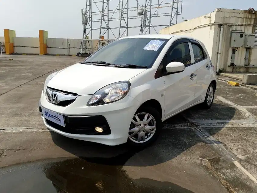 [OLXMOBBI] DP Rendah Honda Brio Satya 1.2 E Bensin-MT 2016 ESOSTS