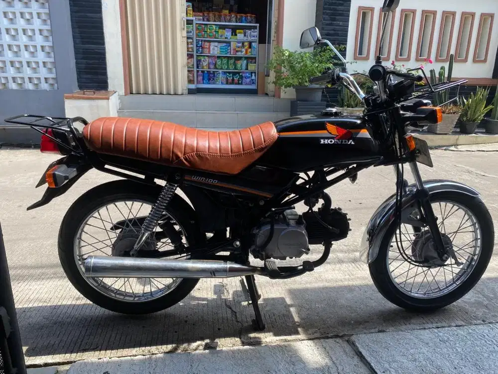 Honda Win 100 Tahun 2005