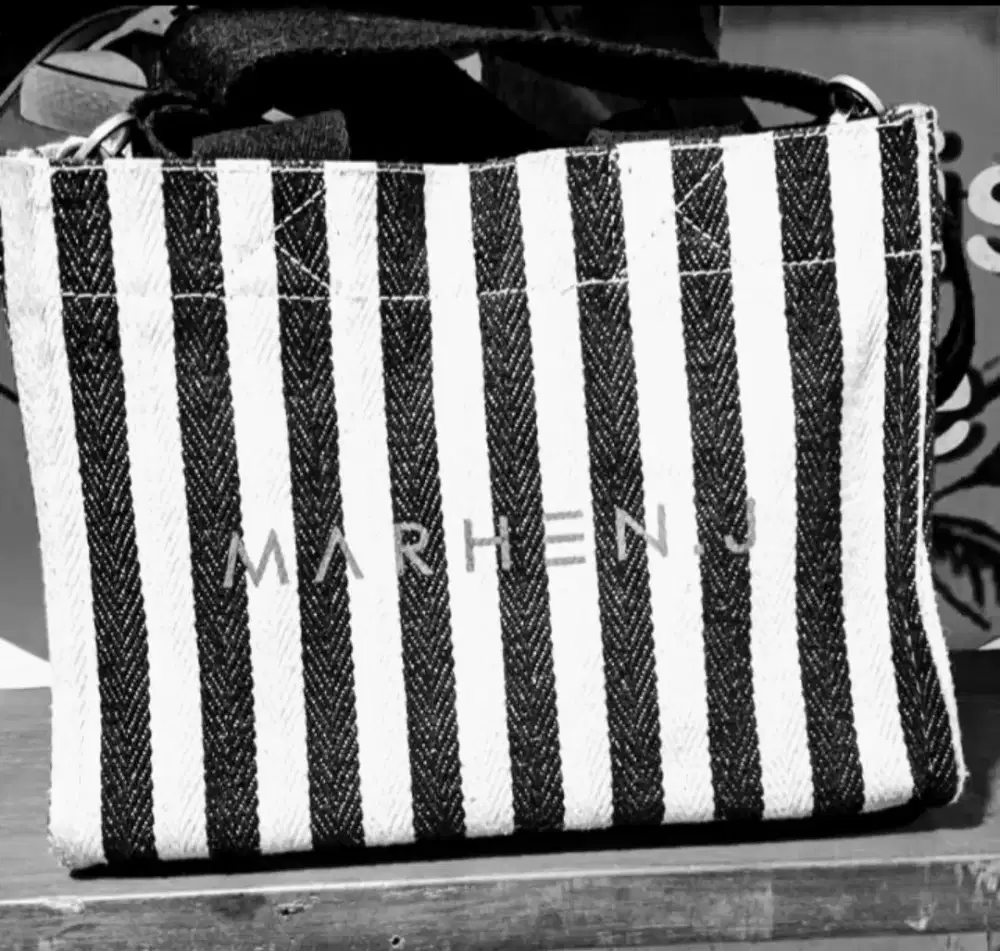 Tas Selempang Marten. J