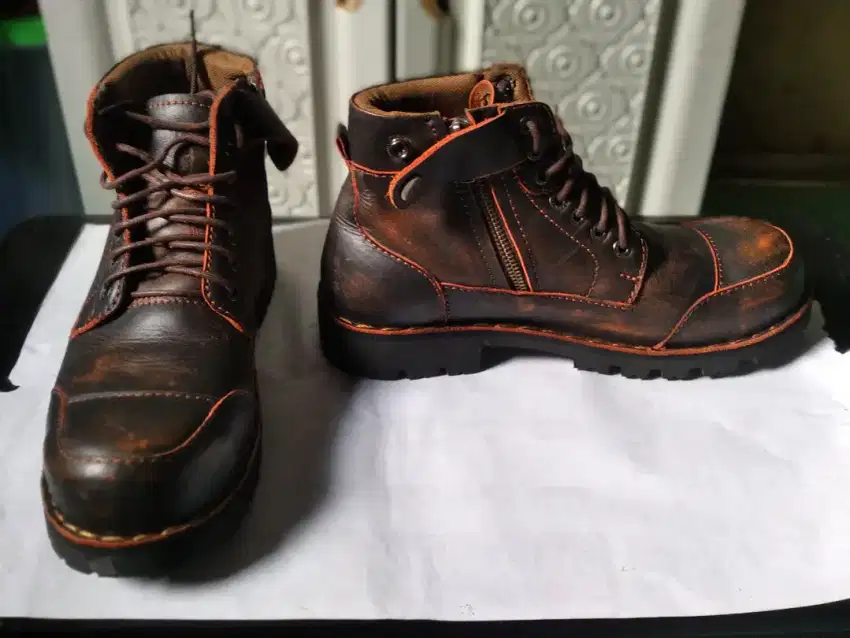 Sepatu boot PIEDE size 41