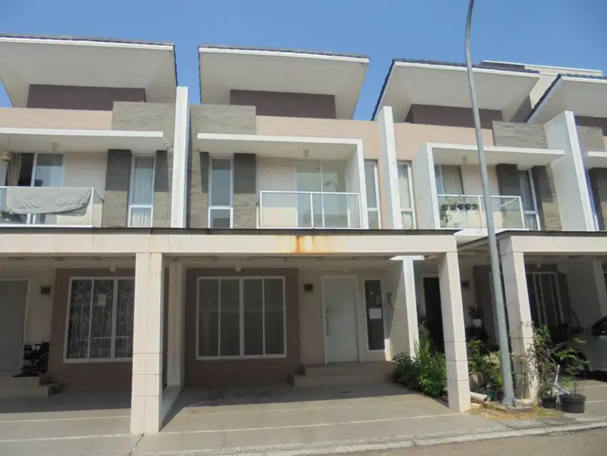 Dijual Rumah Green Puri 2 Lantai Hadap Timur, Cengkareng