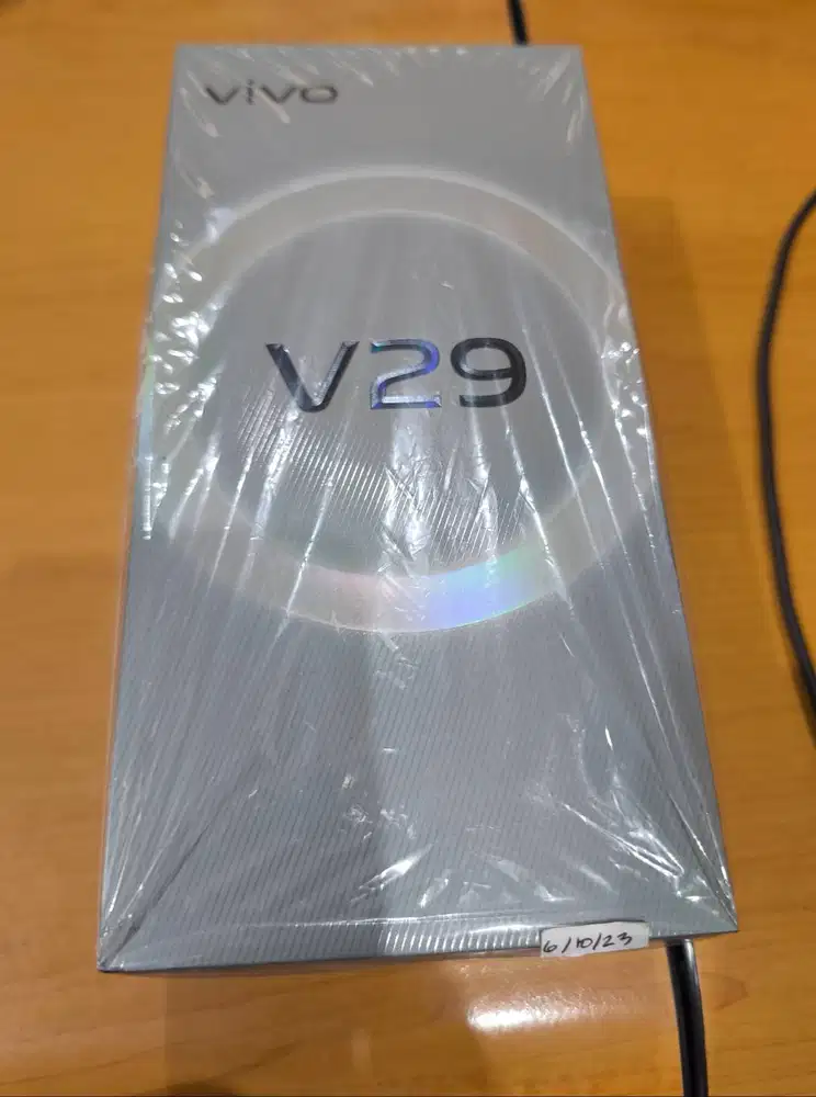 Vivo V29 5G (dus saja)
