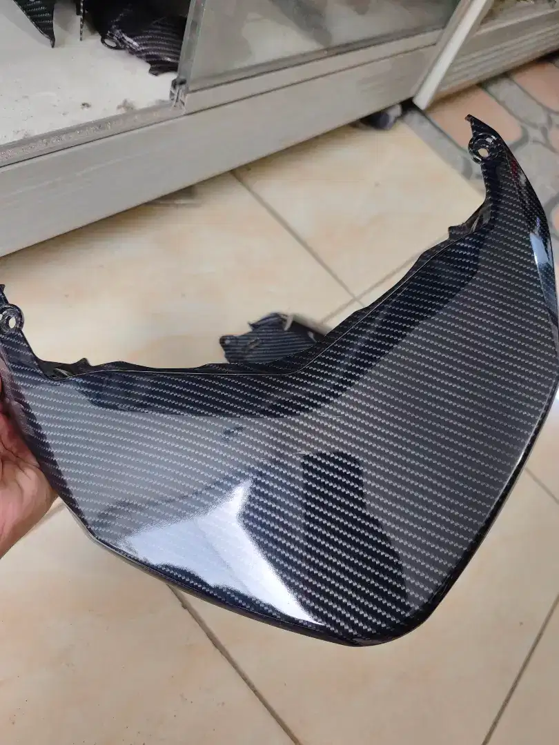 Cover duct tail ori yamaha nmax new carbon hitam