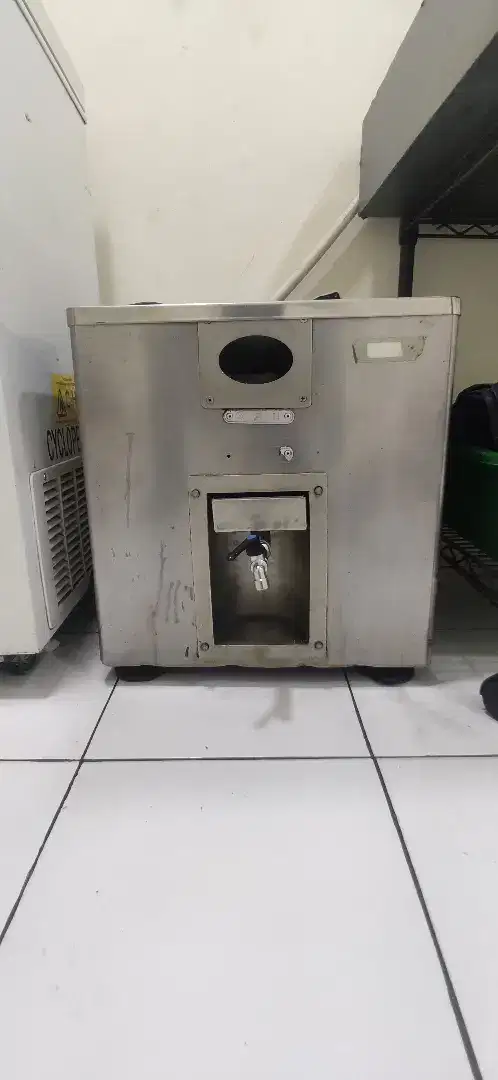 Mesin giling tebu merk getra bekas