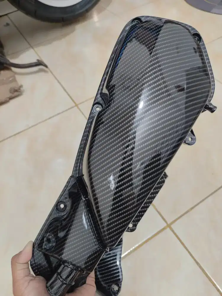 Cover tutup filter dan duct air ori honda spacy dicarbon hitam