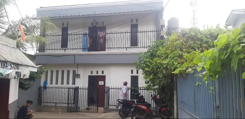 DIJUAL CEPAT!!! KOS-KOSAN 11 KAMAR DEKAT UNIVERSITAS GUNADARMA DEPOK