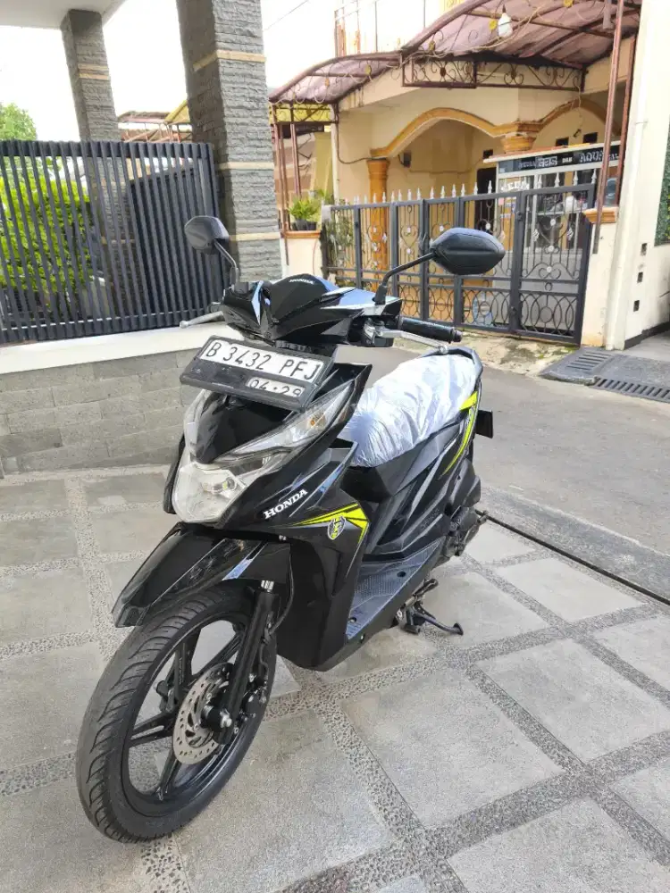 Bissmillah dijual motor Honda Beat eco 2018
