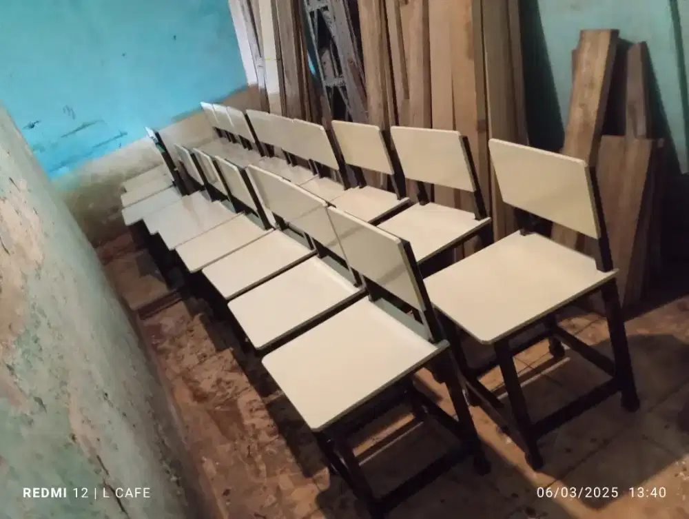 Meja sekolah SD,SMP, SMA