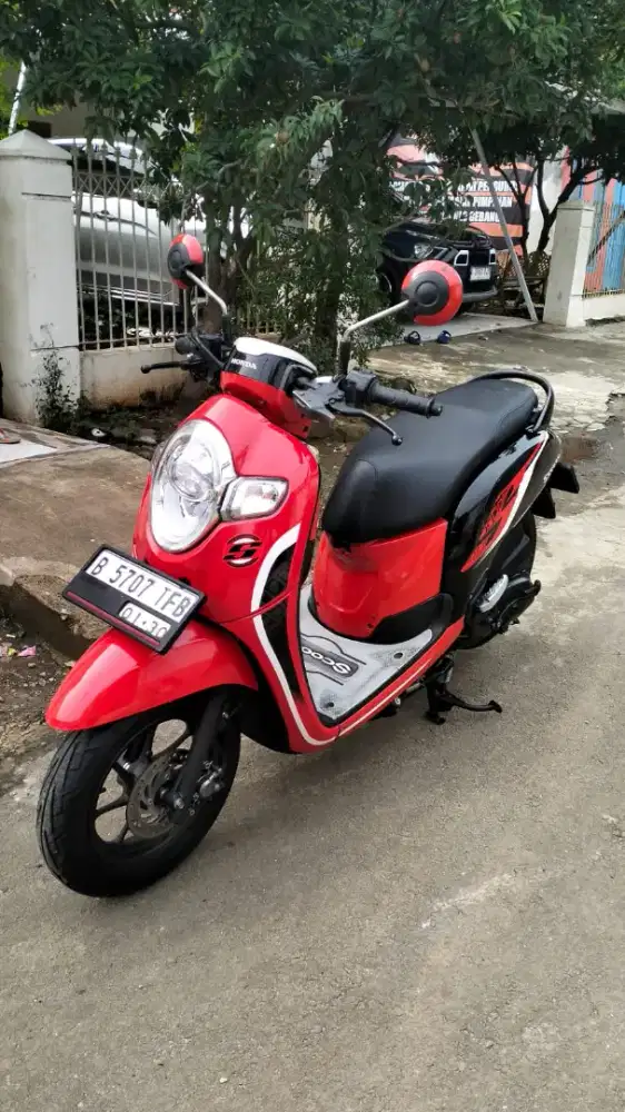 Bissmillah dijual motor Honda Scoopy 2020 istimewa