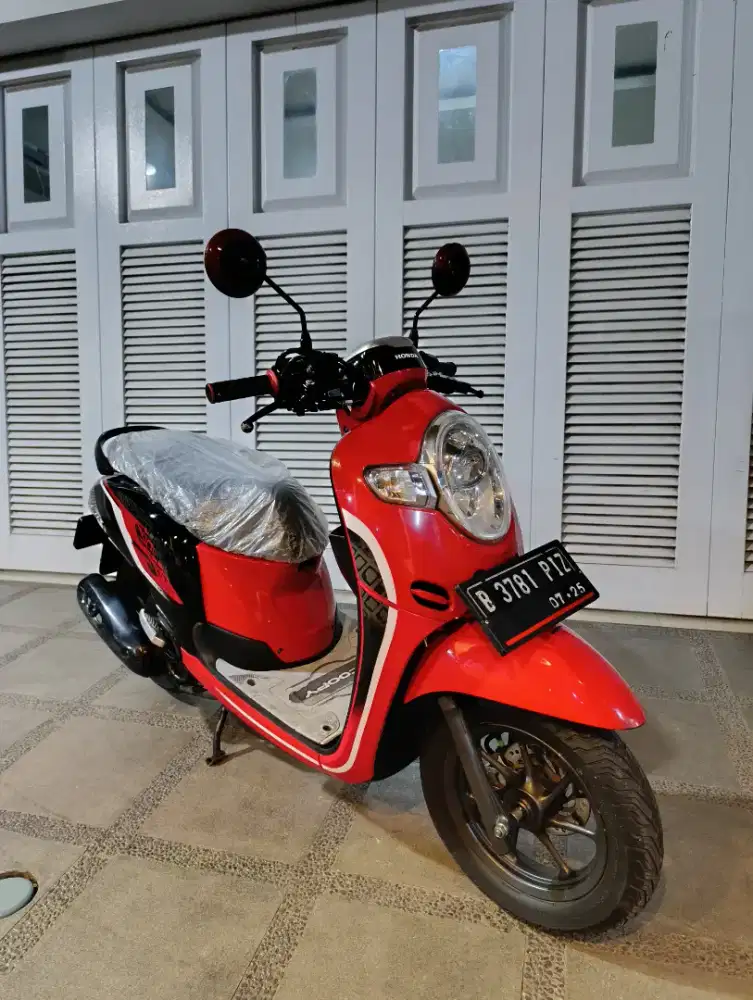 Bissmillah dijual motor Honda Scoopy SE 2020 istimewa