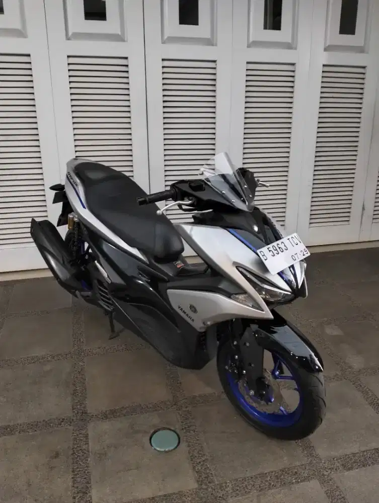 Bissmillah dijual motor Yamaha aerox R 2019 istimewa