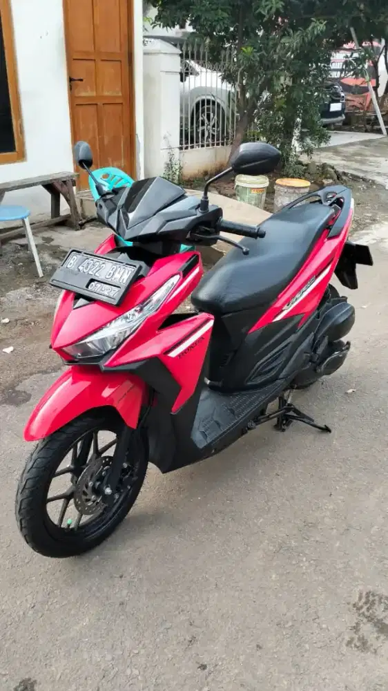 Bissmillah dijual motor Honda Vario LED old 125cc CBS ISS  2017