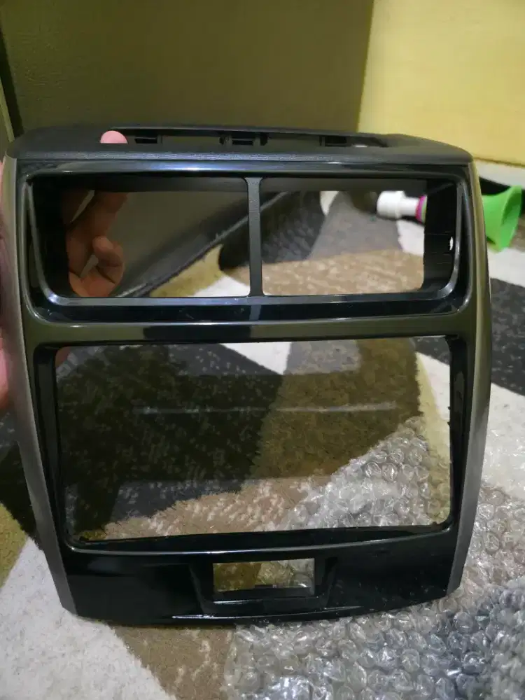 Frame head unit ori grand new veloz 2018 copotan