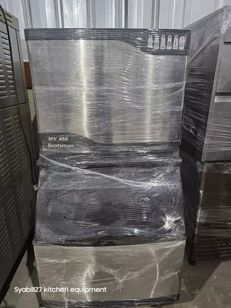 Es kristal dan ferezer ready