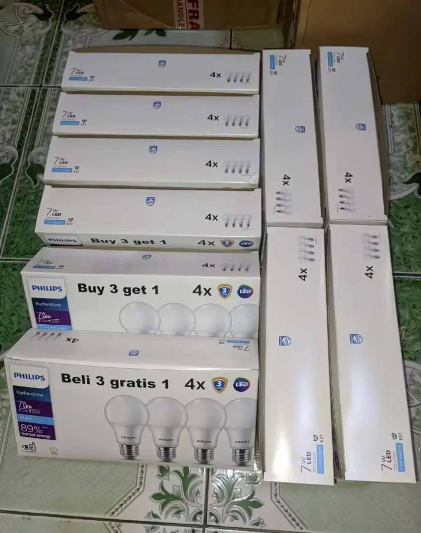 LAMPU LED PHILIPS 7 WATT TOTAL 20 PACK = 80 BIJI