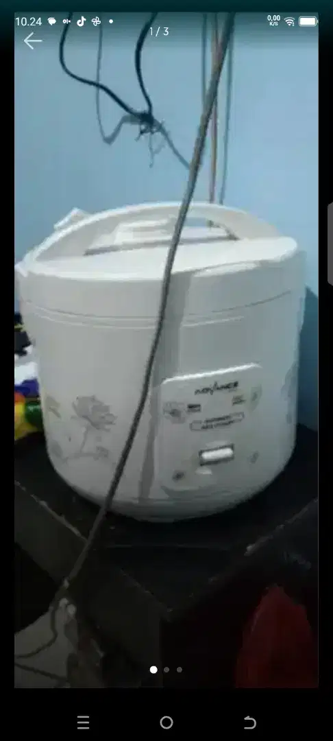 Rice cooker / magicom