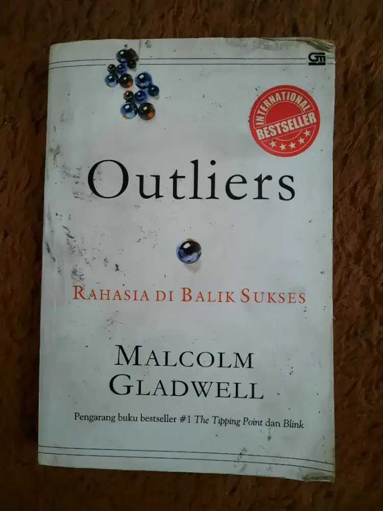 Buku Outlier Malcolm Gradwell Rahasia di Balik Sukses