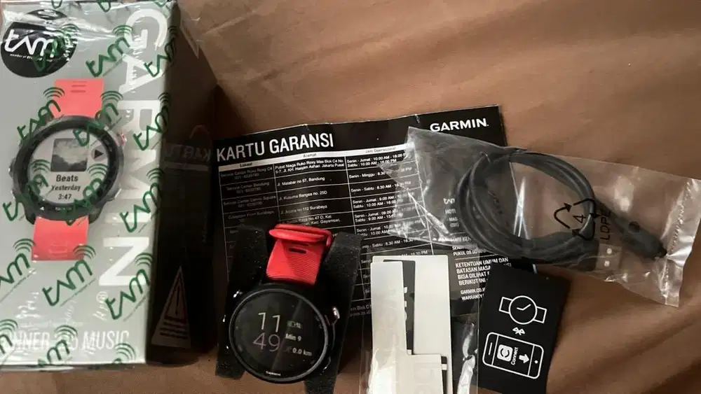 Garmin Forerunner 245 music