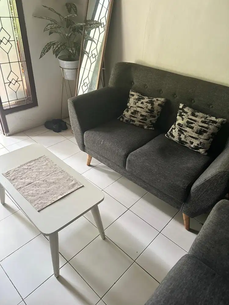 Dijual 1 Set Sofa Minimalis