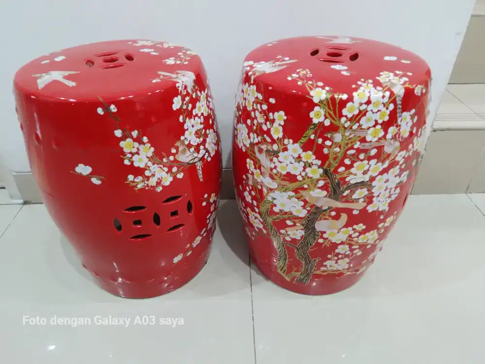 Bangku keramik cina tebal jadul T.45cm diamtr 30cm. Hgr.satuan.