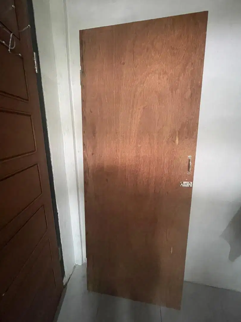 Dijual Pintu Bahan Triplek