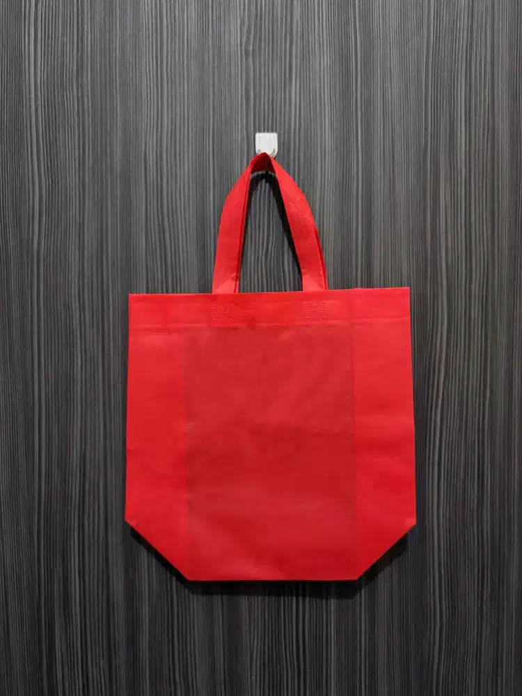 Tas Spunbond Box Press 32x26x12 | Kemasan Cake Box Tas Hampers Roll