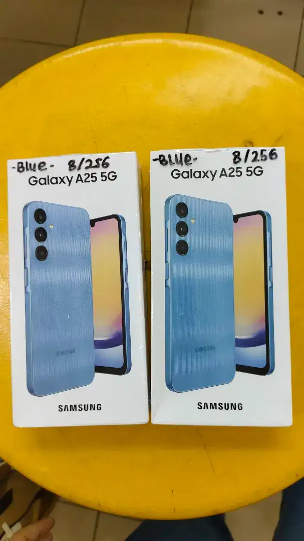 SAMSUNG A25 8/256 BARU