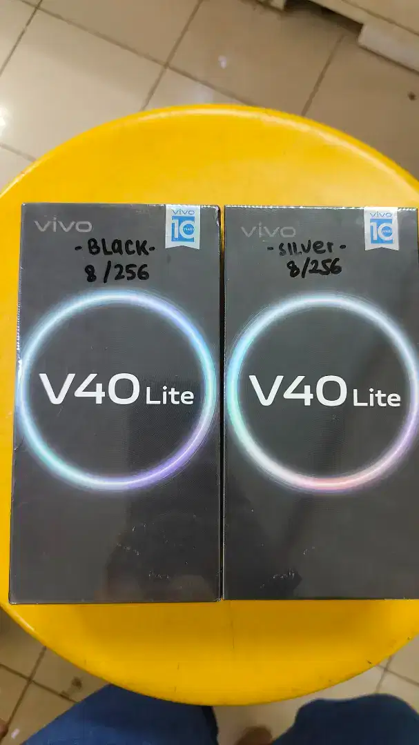 VIVO V40 LITE 8/128 8/256 4G & 5G BARU