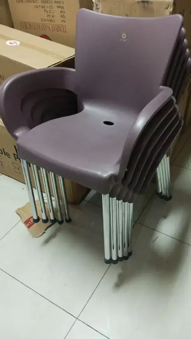 Bangku cafe/ Bangku Kafe/ Kursi Santai Lengan