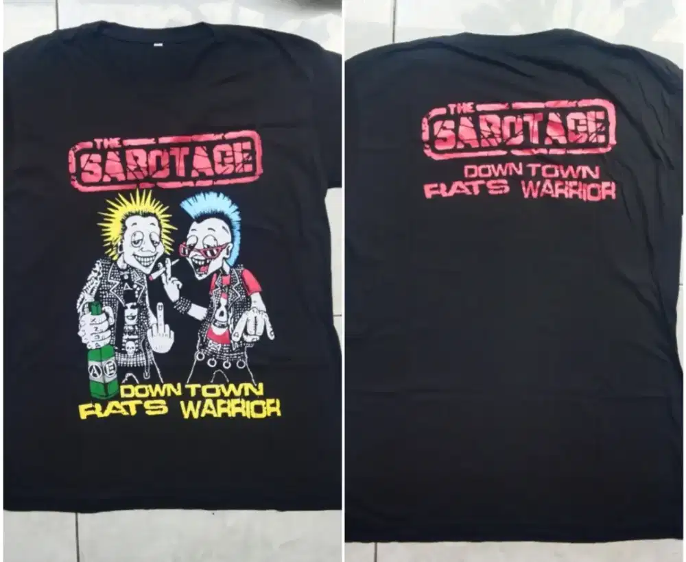 Kaos Punk hitam merah