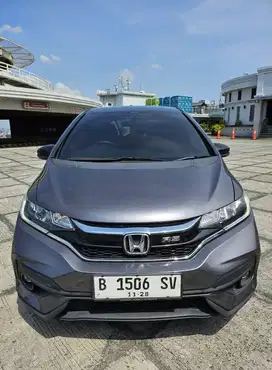 Honda Jazz RS Automatic 2018 TDP Murah Kilometer Rendah