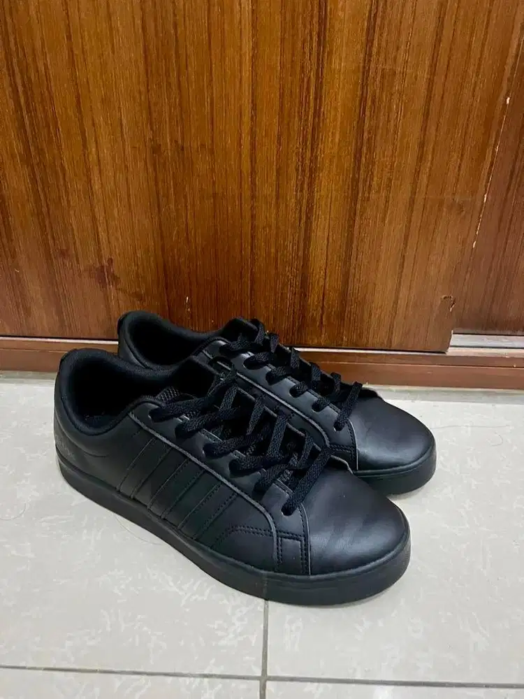 Dijual Sepatu Adidas Grand Court Black8008