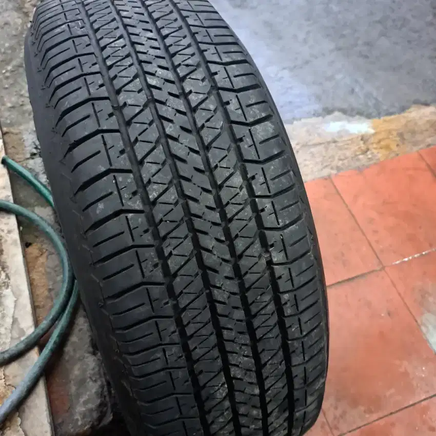 Ban 265 65 17 bridgestone dueler ht fortuner pajero